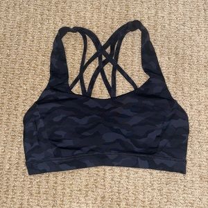 LULULEMON Free to be Serene Bra